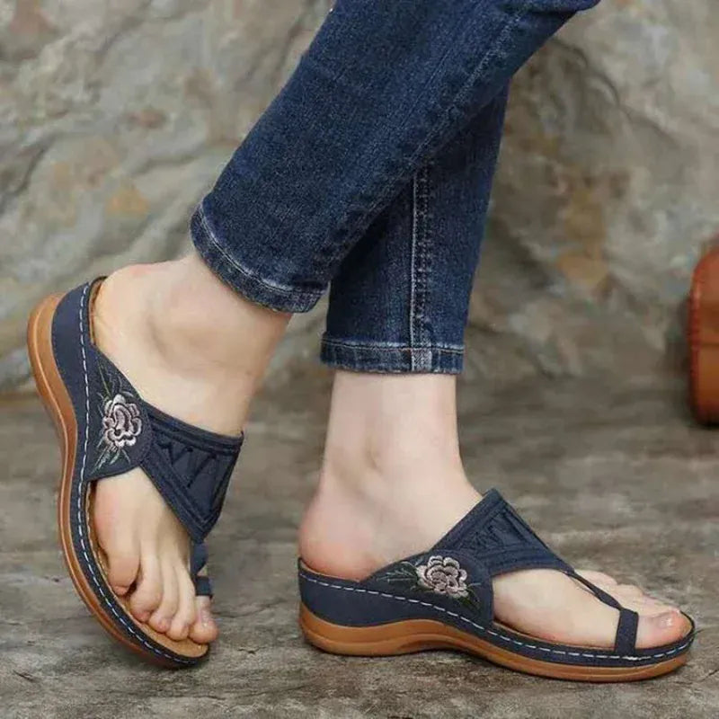 Claquette Orthopédique Bleue À Fleurs Inspiration Japonaise Pour Femme