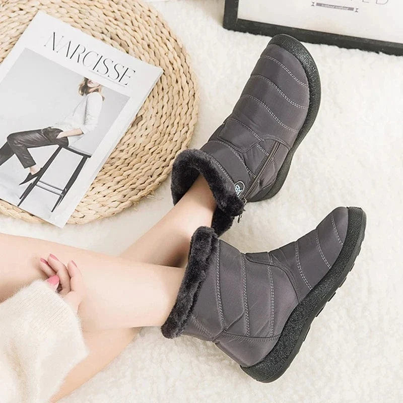 Non-Slip Orthopedic Winter Boots for Women with Padded Collar – view 2