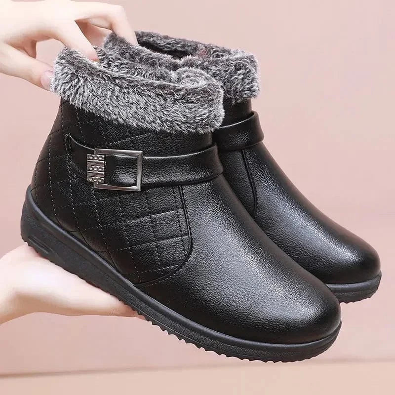 Fur-Lined Faux Leather Orthopedic Boots with Buckle – view 7