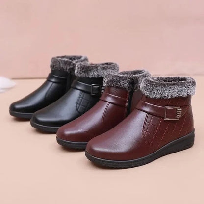 Fur-Lined Faux Leather Orthopedic Boots with Buckle – view 4