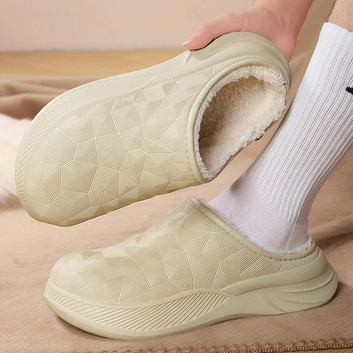 Faux Fur Waterproof Non Slip Orthopedic Slippers for Men – view 9
