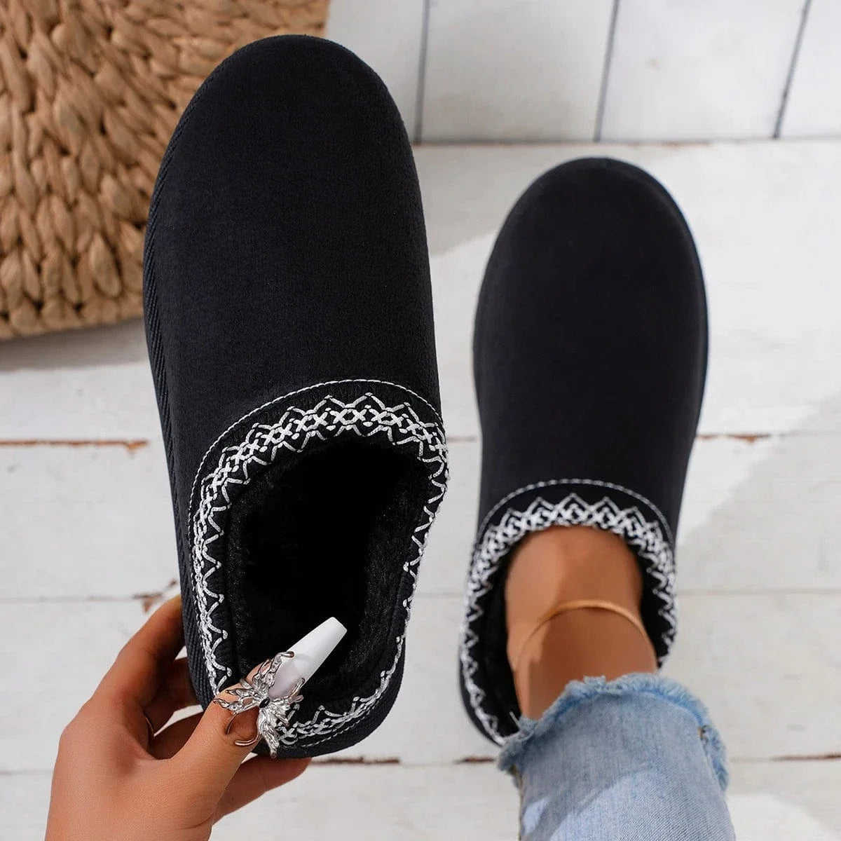 Chic Embroidered Wedge Non Slip Orthopedic Slippers – view 3