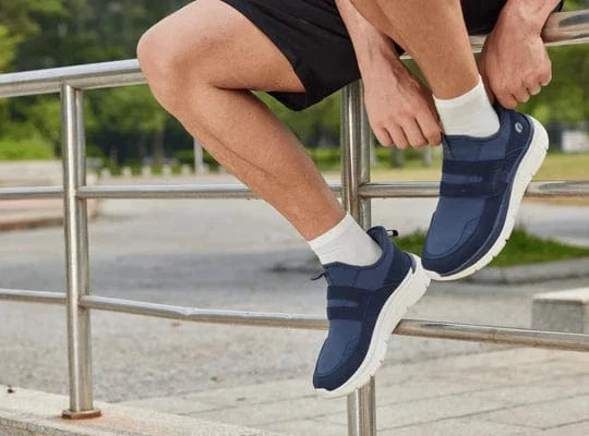 Men's Adjustable Stretch Shoes for Arthritis – view 2
