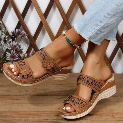 Claquette Orthopédique Femme avec des Motifs Floraux
