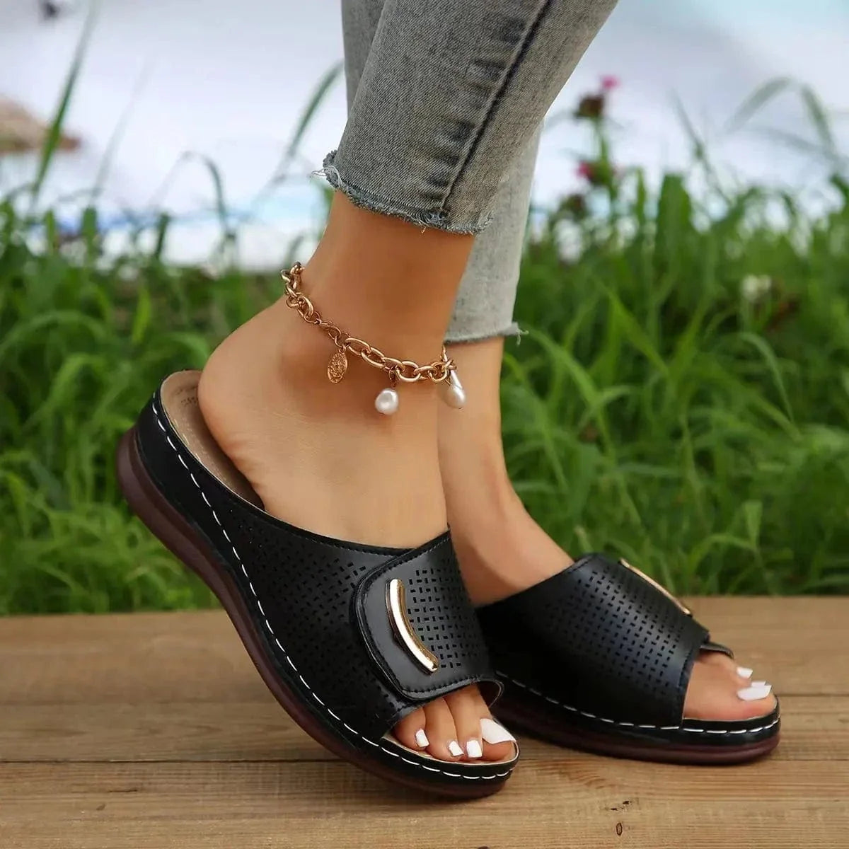 Elegant Non Slip Breathable Orthopedic Slides for Women – view 5