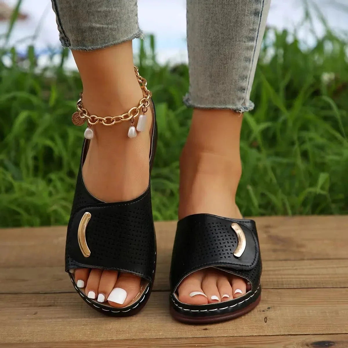 Elegant Non Slip Breathable Orthopedic Slides for Women – view 2