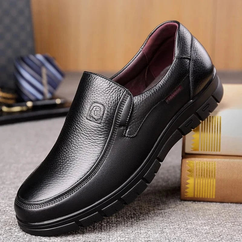 Black Leather Moccasins with Arch Support for Men – view 5