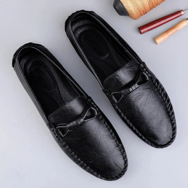 Hand-Stitched Orthopedic Leather Moccasins for Men – view 3