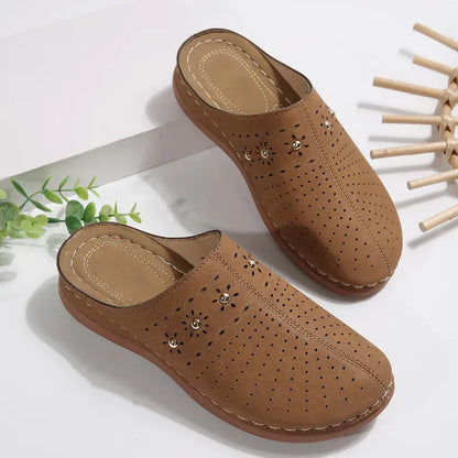 Retro-Chic Dressy Orthopedic Clogs for Women – view 3