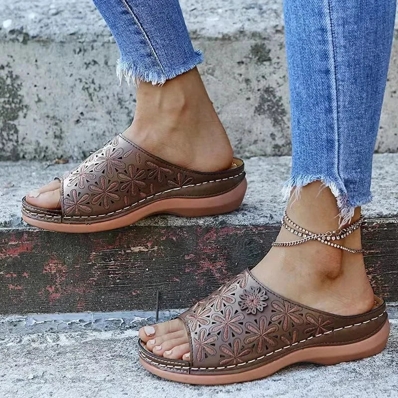 Lightweight Orthopedic Wedge Sandals with Floral Pattern – view 2